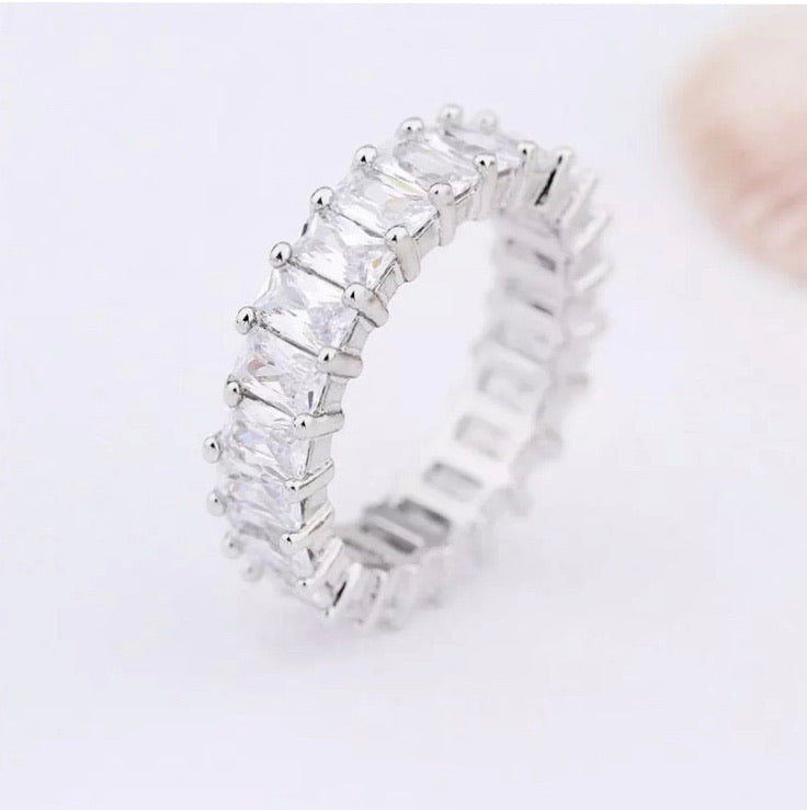 Rings | Saint Louis rectangle eternity ring – SybG by Sybille Guichard